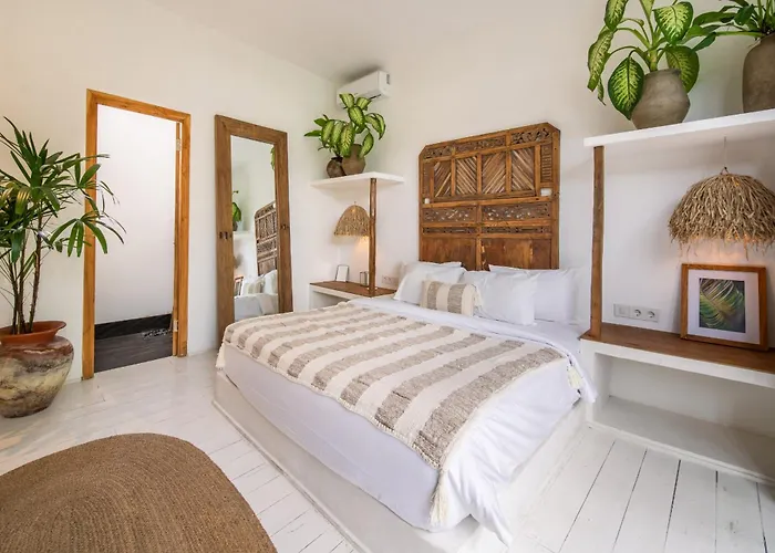 Yogi Surf Complex Canggu (Bali)