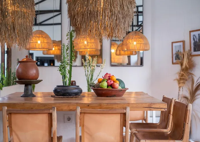 Villa Yogi Surf Complex